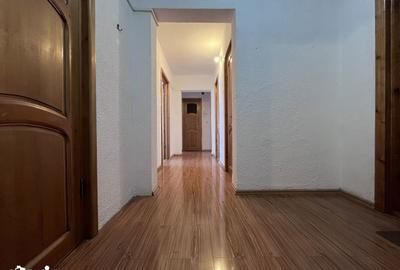 Apartament cu 3 camere decomandat în Filipeștii de Pădure - 3
