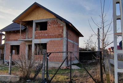 Casă cu 4 camere în Strejnicu - 6