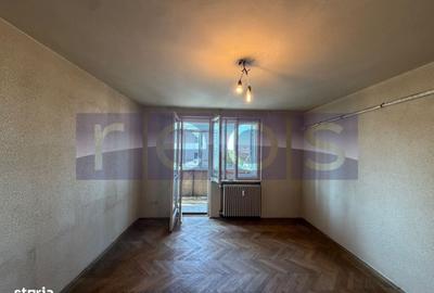 Apartament cu 3 camere decomandat în Barbu Văcărescu