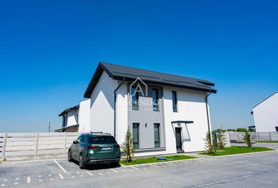 Casă individuală cu 5 camere cu Canalizare în Nord-Est - 1