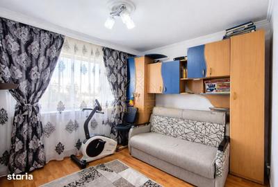 Apartament cu 2 camere semidecomandat în Poarta 6