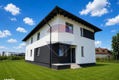 Casă cu 4 camere în Stupini
