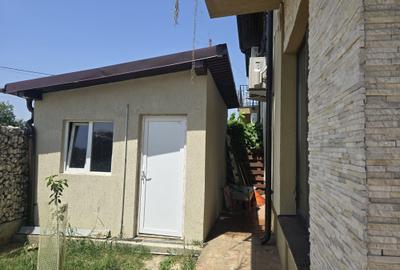 Casă cu 4 camere cu Teren 300 Mp în Domnești - 2