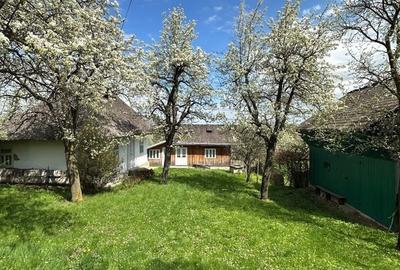 Casă cu 4 camere în Rădășeni
