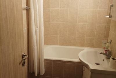 Apartament cu 2 camere decomandat în Independenței