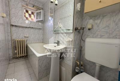 Apartament cu 2 camere semidecomandat în P-ța Unirii - 3