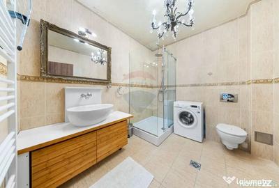Spațiu comercial, de 492 mp, în Central