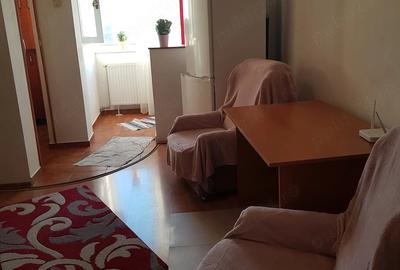 Garsonieră semidecomandată în Județean