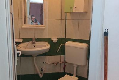 Apartament cu 2 camere decomandat în Exterior Vest