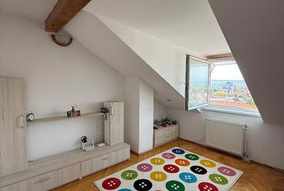 Apartament cu 2 camere în Cetate - 1