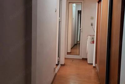 Apartament cu 3 camere decomandat în Ultracentral