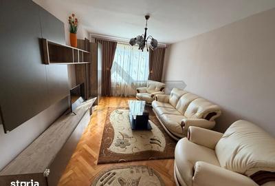 Apartament cu 3 camere în Tudor Vladimirescu