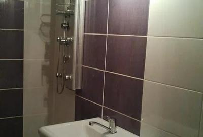 Apartament cu 2 camere semidecomandat în Mihai Bravu
