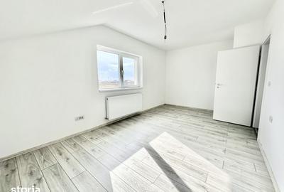 Casă cu 4 camere cu Teren 320 Mp în Central - 2