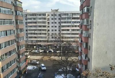 Garsonieră decomandată, mobilată în Moșilor