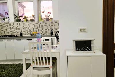 Apartament cu 2 camere decomandat în Central - 11