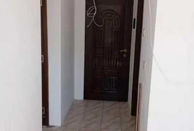 Garsonieră decomandată în Astra - 2