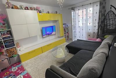 Apartament cu 2 camere decomandat în Sângeorgiu de Mureș