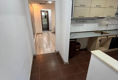 Apartament cu 2 camere semidecomandat în Poarta 6 - 3