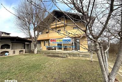 Casă cu 6 camere cu Garaj în Păulești - 2
