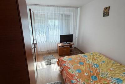 Apartament cu 3 camere decomandat în Central - 3