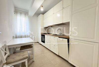 Apartament cu 3 camere semidecomandat, mobilat în Obor