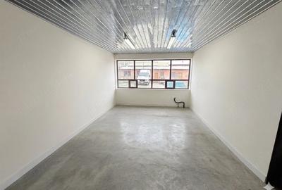 Spațiu comercial, de 207 mp, în Central - 4