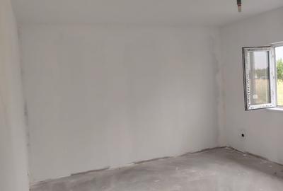 Casă cu 4 camere în Adunații-Copăceni - 3