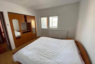 Apartament cu 3 camere decomandat în Central - 1