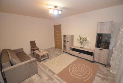 Apartament cu 2 camere semidecomandat, mobilat în Complex Studențesc