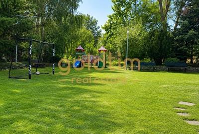 Apartament cu 3 camere semidecomandat, mobilat în Pipera