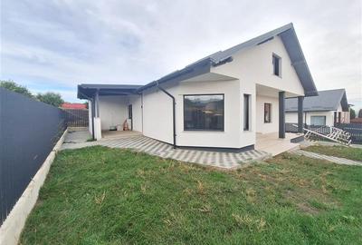 Casă cu 3 camere cu Teren 325 Mp în 9 Mai