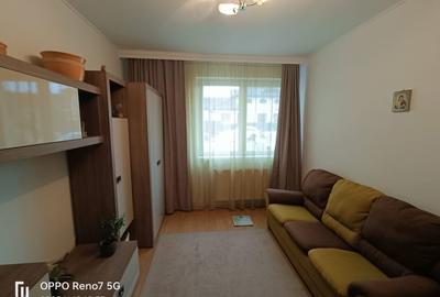 Apartament cu 2 camere decomandat, mobilat în Reghin - 2