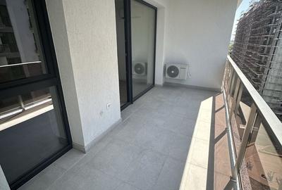 Apartament cu 2 camere semidecomandat în Titan