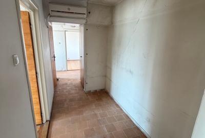 Apartament cu 5 camere semidecomandat în P-ța Unirii - 30