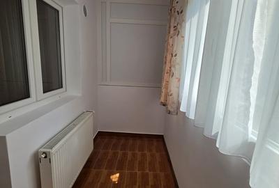 Apartament cu 2 camere decomandat în Mihai Bravu