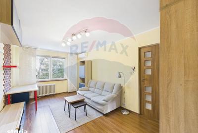 Apartament cu 2 camere, mobilat în Titan
