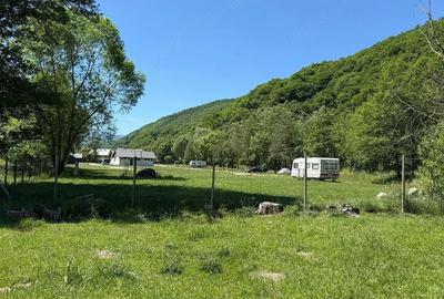 Teren de 1737 mp, în Vale - 3