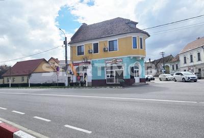Spațiu comercial, de 24 mp, în Central - 10