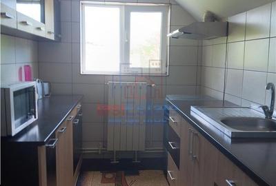 Casă cu 4 camere în Cârlig - 11