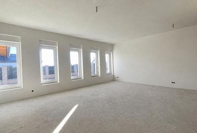 Casă individuală cu 6 camere cu Teren 667 Mp în Central - 6