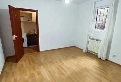 Casă individuală cu 6 camere cu Canalizare în P-ța Alba Iulia - 4