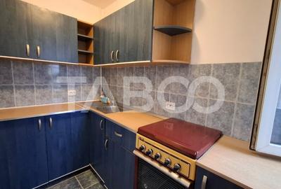Apartament cu 3 camere semidecomandat, mobilat în Vasile Aaron - 7