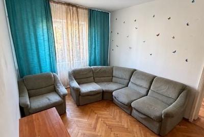 Apartament cu 2 camere semidecomandat în Central