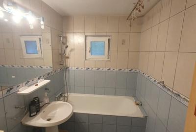 Apartament cu 2 camere decomandat în Gorjului