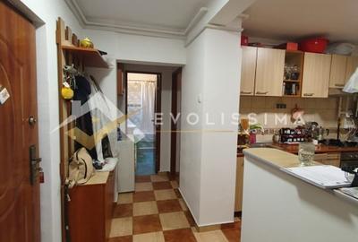 Apartament cu 2 camere decomandat în Astra - 8