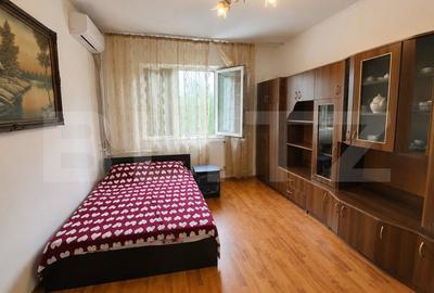 Garsonieră decomandată în Micro 40