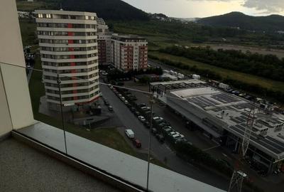 Apartament cu 3 camere semidecomandat în Florești - 1