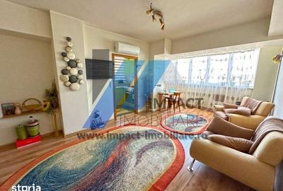 Apartament cu 4 camere decomandat în Calea București