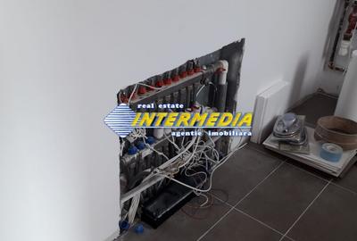 Casă individuală cu 4 camere cu Canalizare în Cetate - 5